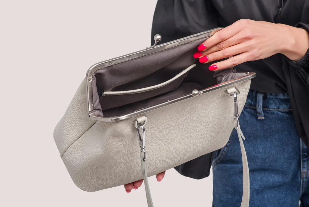 Pebble Grain Detachable Strap Kiss Lock Shoulder Crossbody Bag