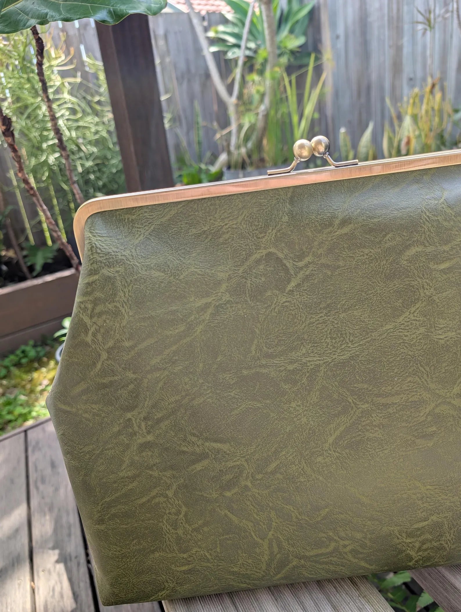 Oversized Forest Green Textured Kiss Lock Clutch Bag