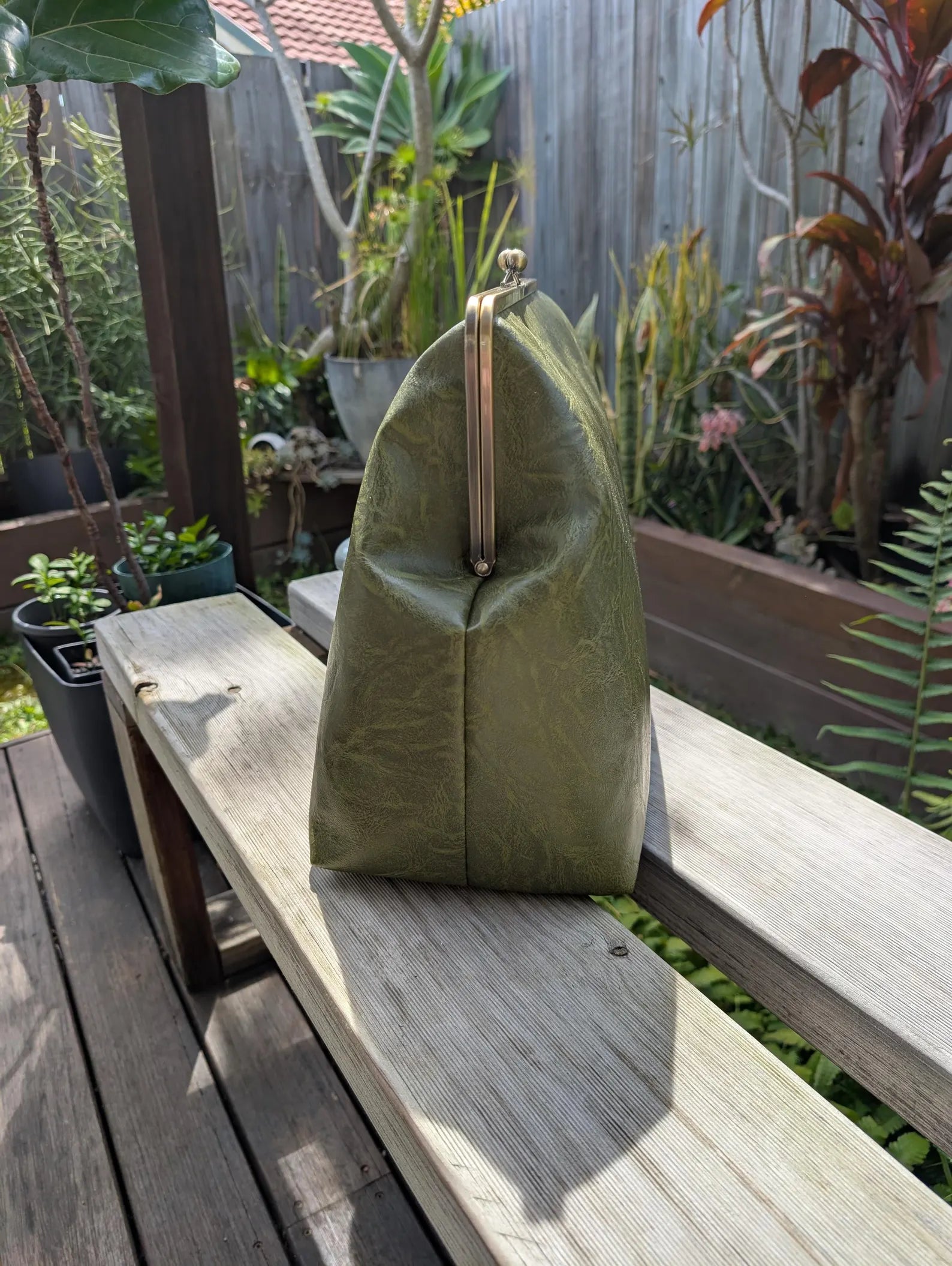 Oversized Forest Green Textured Kiss Lock Clutch Bag